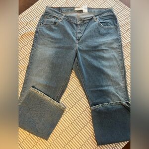 Levi's Signature Bootcut Jeans in Deep Blue